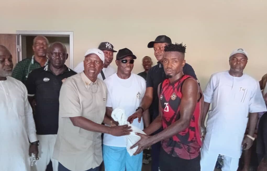 President Federation Cup: AVM Oluwatoyin motivates Kwara United with N1million
