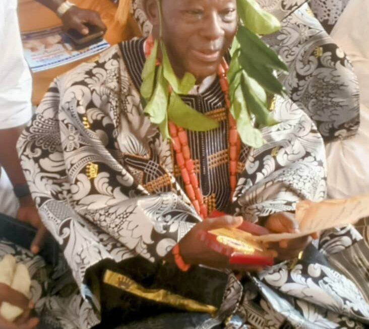 Chairman, Oyun Football Council, Fowomola, wife bag chieftaincy titles in Ikotun-Ile