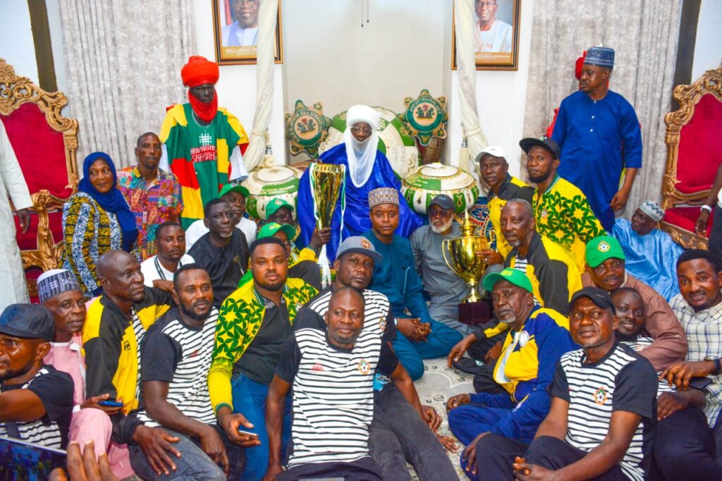Federation Cup feat: Emir of Ilorin donates giant cow to Kwara United
