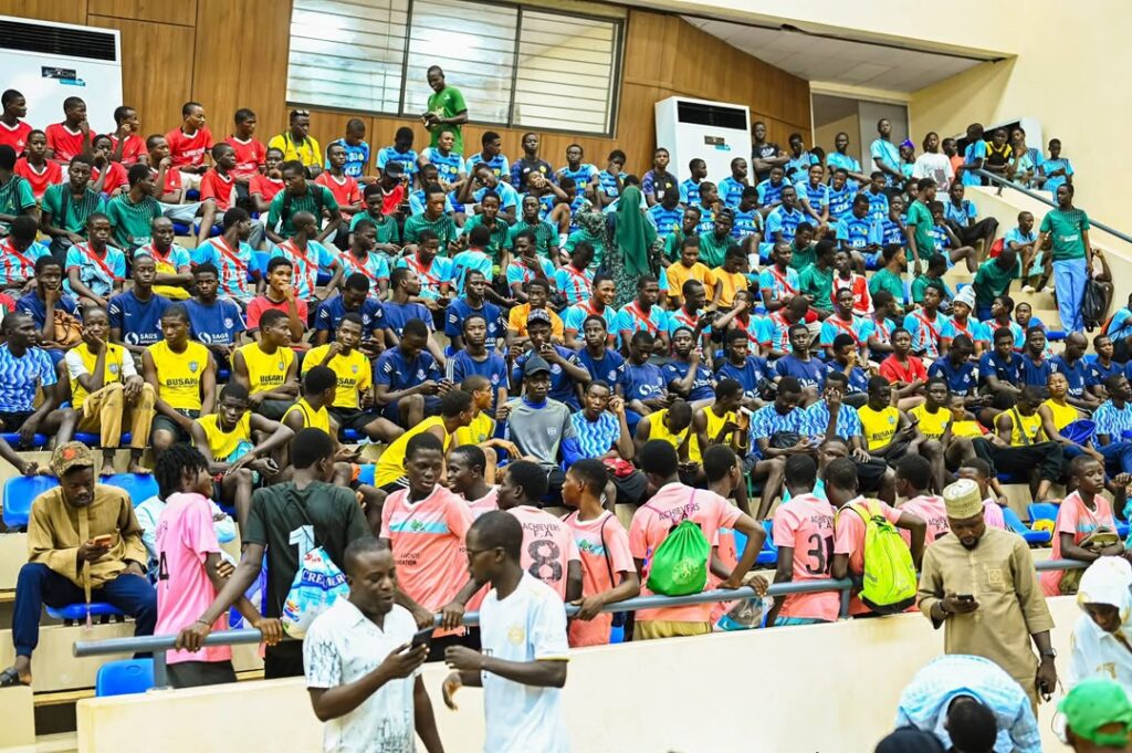 Taiwo Awoniyi Foundation distributes football boots to 350 KKL players